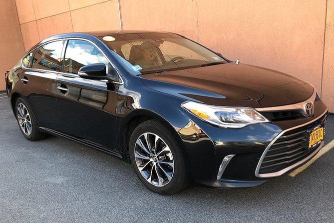 Private Departure Transfer to Montreal Airport YUL - Who Should Book This Transfer