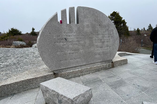 Private Peggy's Cove Lighthouse Tour from Halifax - The guide can shape the entire experience