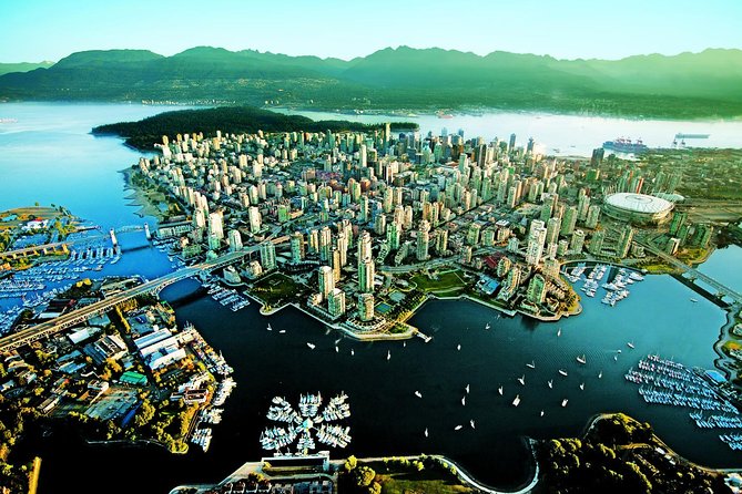 Private Tour: Vancouver Sightseeing and Capilano Suspension Bridge - Gastown and Chinatown, seen from a private vehicle