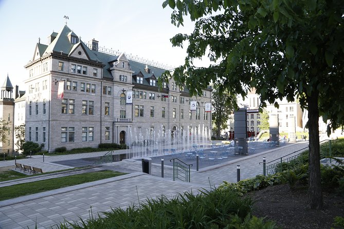 Private Walking Tour of Old Quebec with Funicular - Walking demands, weather, and access