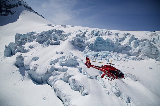 Private Whistler Helicopter Tour + Mountain Landing - Garibaldi Lake, Cheakamus Lake, and the Black Tusk