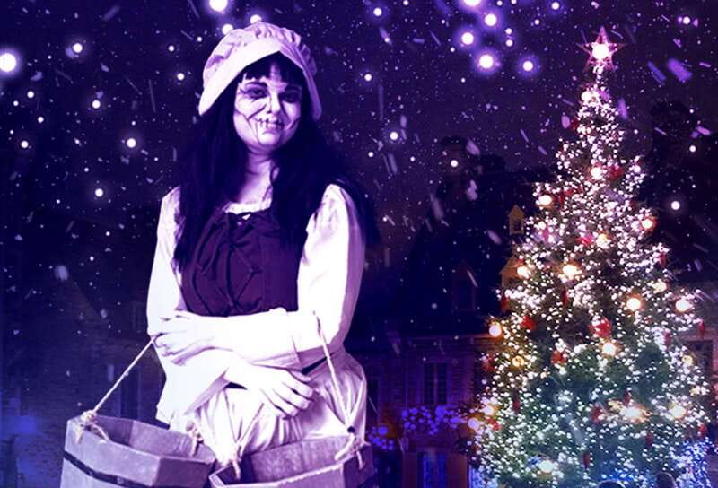 Quebec: Christmas Interactive Walking Tour of New France - Starting at La Fresque des Québécois
