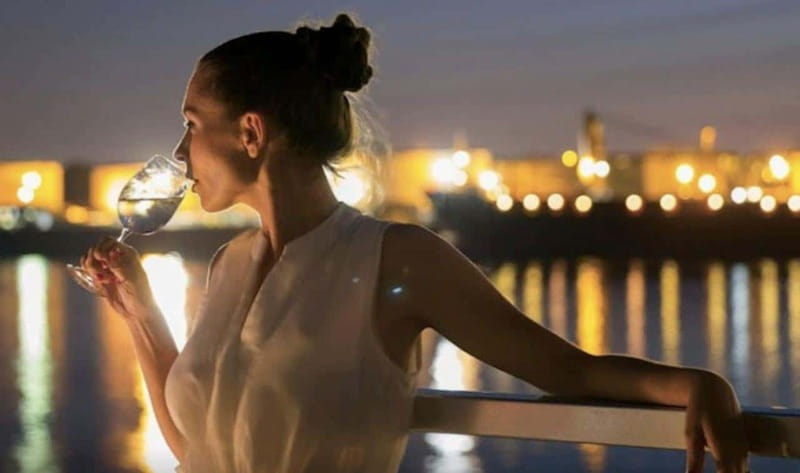 Québec City: 2-Hour Cocktail & DJ Evening Cruise - How to make the most of your evening