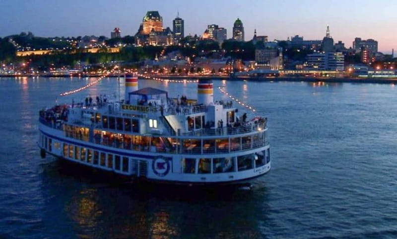 Québec City: 2-Hour Cocktail & DJ Evening Cruise - Bar, bistro, and what you actually pay