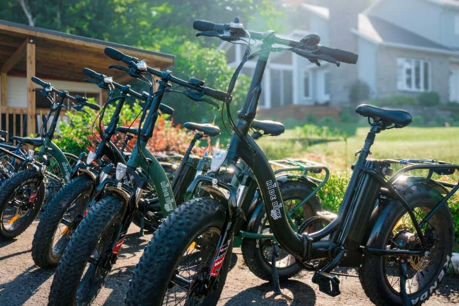 Quebec City: Electric Bike Rental on Ile d'Orléans - Weather and what to bring