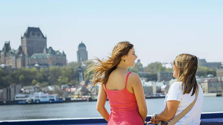 Québec City: Guided Sightseeing River Cruise - Québec City from the St. Lawrence River