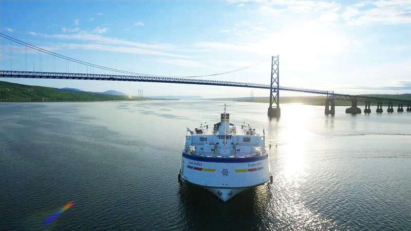 Québec City: Guided Sightseeing River Cruise - Who should book this cruise?
