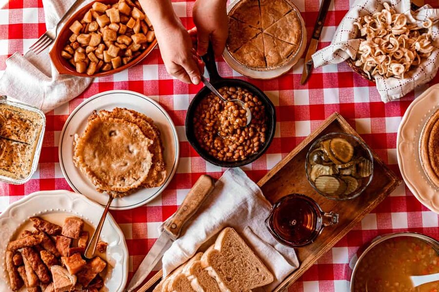 Quebec City (Lévis): self-guided sugar shack tour + meal + maple taffy - Key points at a glance