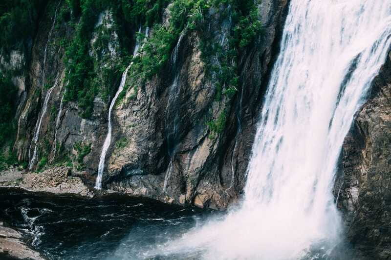 Quebec City: Old Town and Montmorency Falls Bus Tour - The 15-minute ride to Montmorency Falls