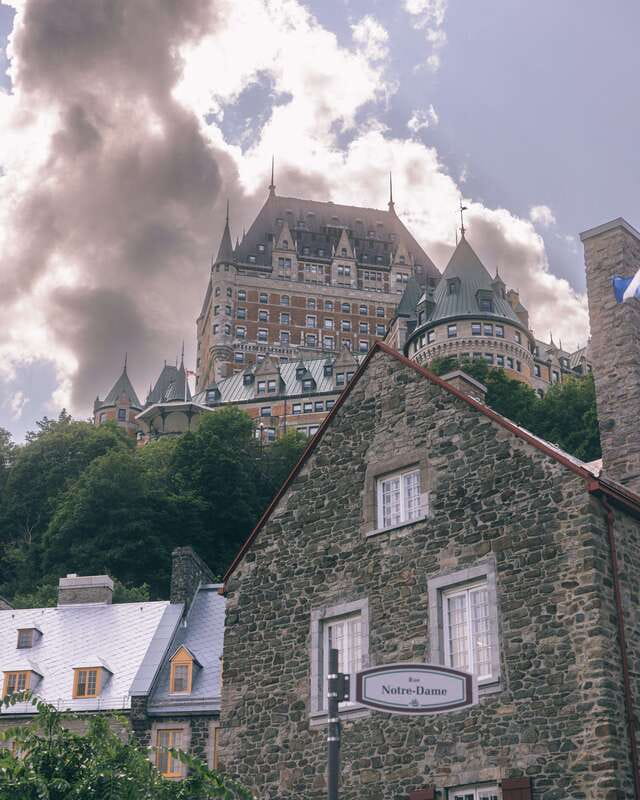 Quebec City Private Walking Tour with Funicular Ride - Two hours or three hours?