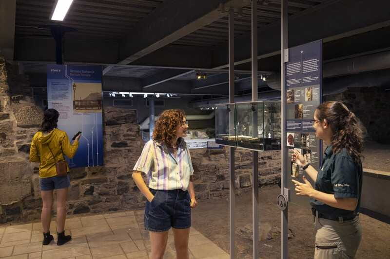 Québec City: Saint-Louis-Forts-and-Châteaux visit - Who should book this experience?