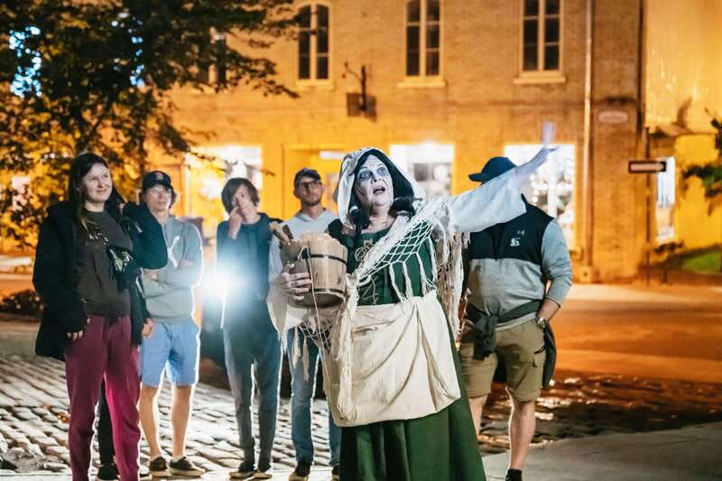 Quebec Interactive Street Theatre: "Crimes in New France" - A darker look at New France