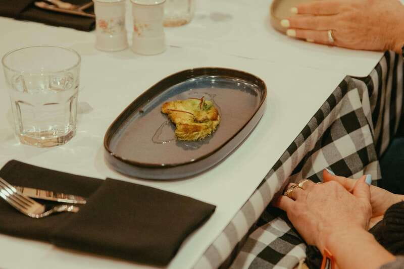 Quebec: Old Quebec City Food Tour with 10+ Local Tastings - Why this food walk works so well