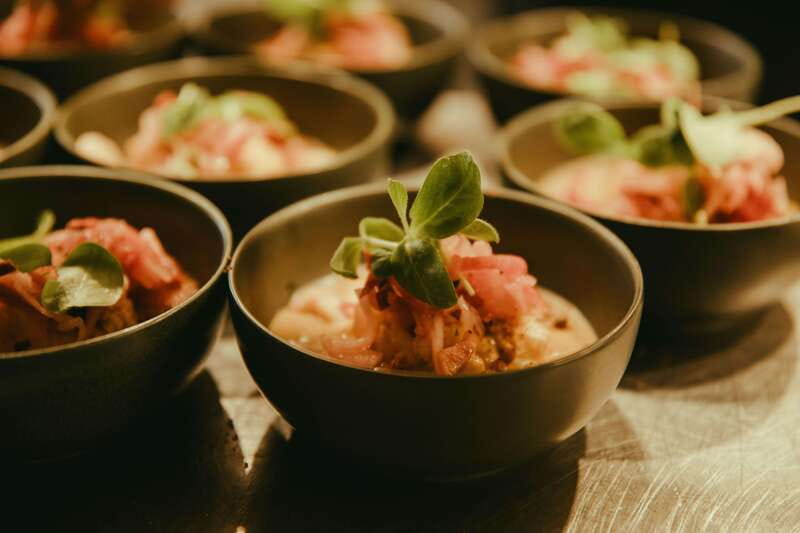 Quebec: Old Quebec City Food Tour with 10+ Local Tastings - A 200-year-old house and a proper bistro plate