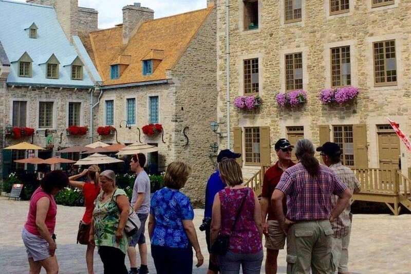 Quebec : Old Town Walking Tour With A Local Guide - Why a private walk works well in Old Québec