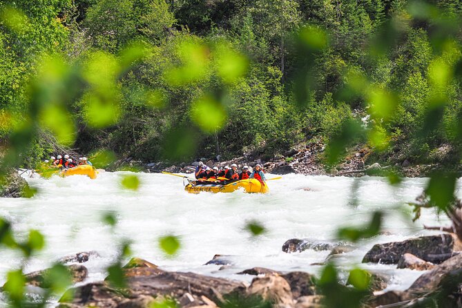 Rafting Adventure on the Kicking Horse River - Group size, age rules, and comfort