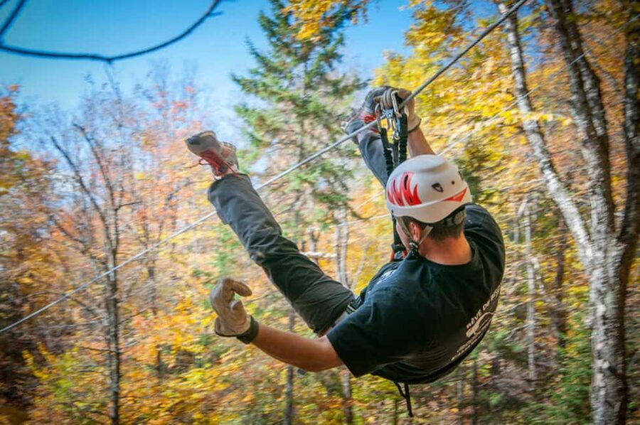 River Ziplines - Nature Tours - Flying through the Laurentian forest