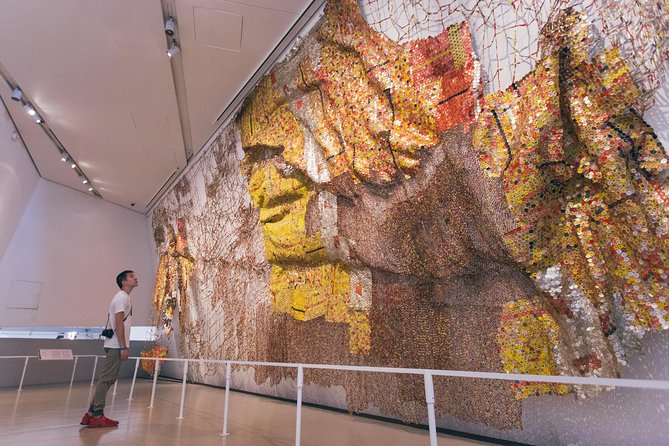 Royal Ontario Museum Admission - How to plan your route across the galleries