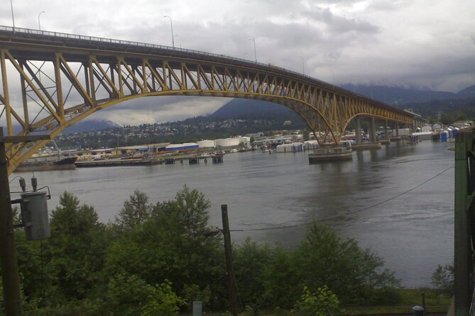 Sea to Sky Highway: a Smartphone Audio Driving Tour - Getting started in the North Shore
