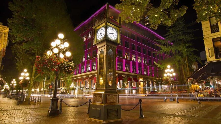 Seattle: Guided Day Trip to Vancouver - Chinatown is a passing glimpse, not a walking visit