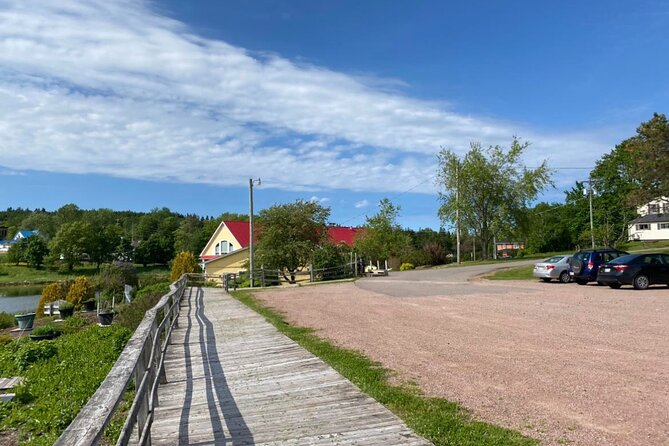 Self Guided Audio Driving Tour of the North Shore of PEI - Green Gables and the Anne connection