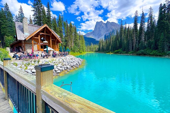Shared Tour: Lake Louise & Emerald Lake from Canmore/Banff - Lake Louise: 90 minutes beside the Victoria Glacier
