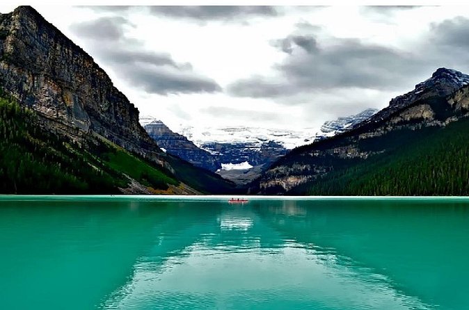 Shuttle from Banff or Canmore to Moraine Lake and Lake Louise - Who should choose this experience