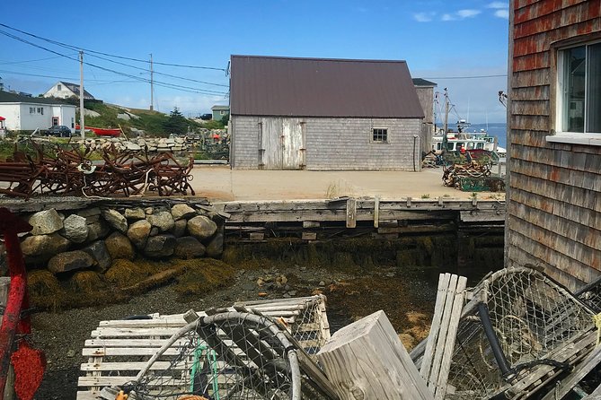 Small Group Tour - Peggy's Cove, Lunenburg, the Annapolis Valley - Lunenburg gives you the day’s deepest stop