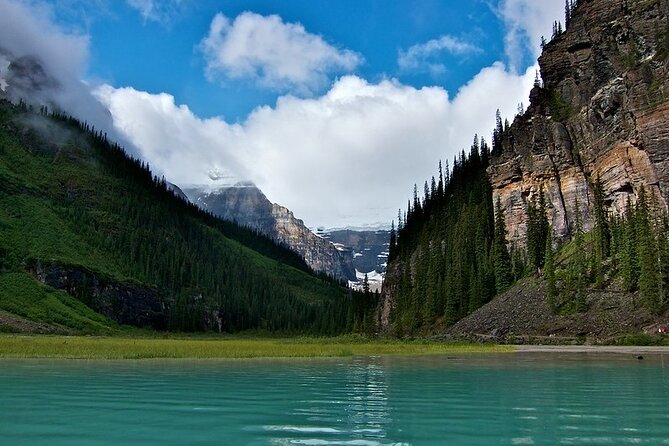 Smartphone Audio Driving Tour between Lake Louise and Calgary - Kananaskis, Canmore, and the Three Sisters