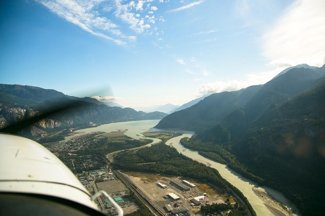 Squamish Explorer Flightseeing Tour - Key points at a glance