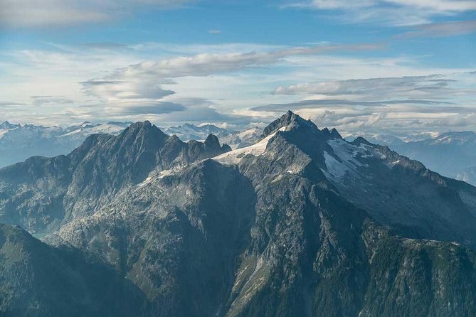 Squamish Explorer Flightseeing Tour - The flight route: lakes, peaks, waterfalls, and ice