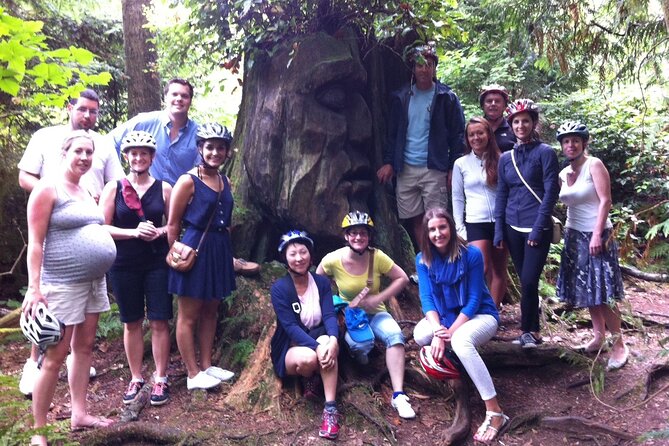 Stanley Park & Downtown - Vancouver Bike Tours - The seawall is scenic, but shared space requires attention