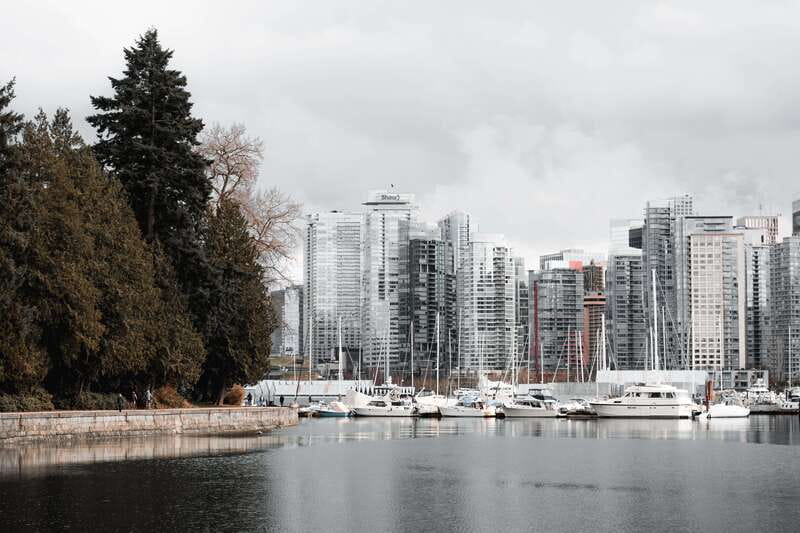 Stanley Park Self Guided Bike Tour - Totem Poles and Brockton Point
