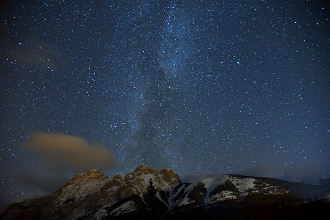 Stargazing Tour - Kananaskis After Dark - Snowshoes, clothing, and physical demands