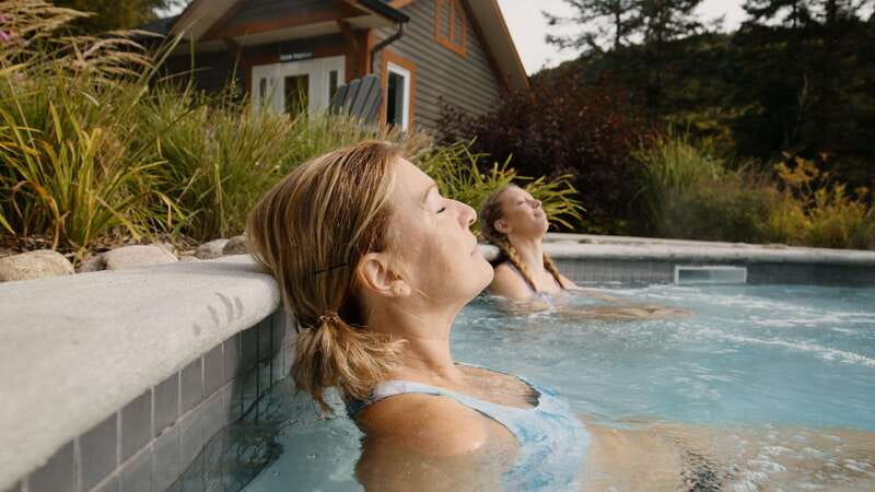 Stoneham: Nordic spa Thermal Experience - Fireplaces and quiet places to rest