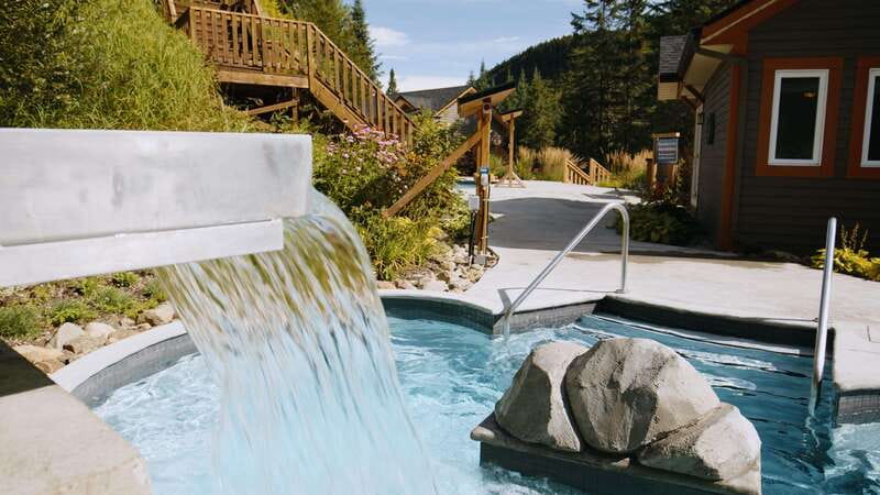 Stoneham: Nordic spa Thermal Experience - Service, cleanliness, and practical help