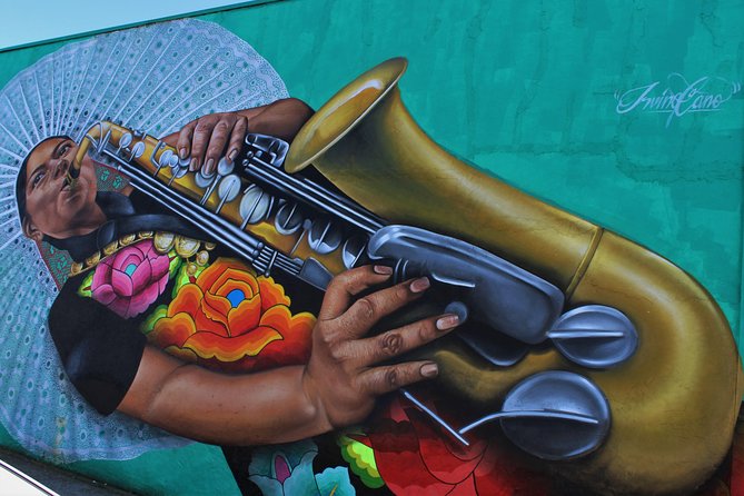 Street Art and Craft Beer 2 in 1 Walking Tour Vancouver - Beaumont Studios adds access to Vancouver’s working art scene