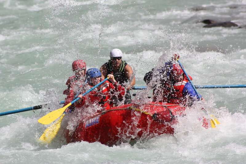 Sunwapta Challenge Whitewater Rafting in Jasper - The key points at a glance