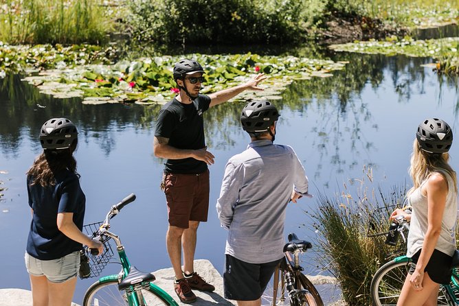 The Stanley Park Bicycle Tour by Cycle City Tours - Riding the Vancouver seawall