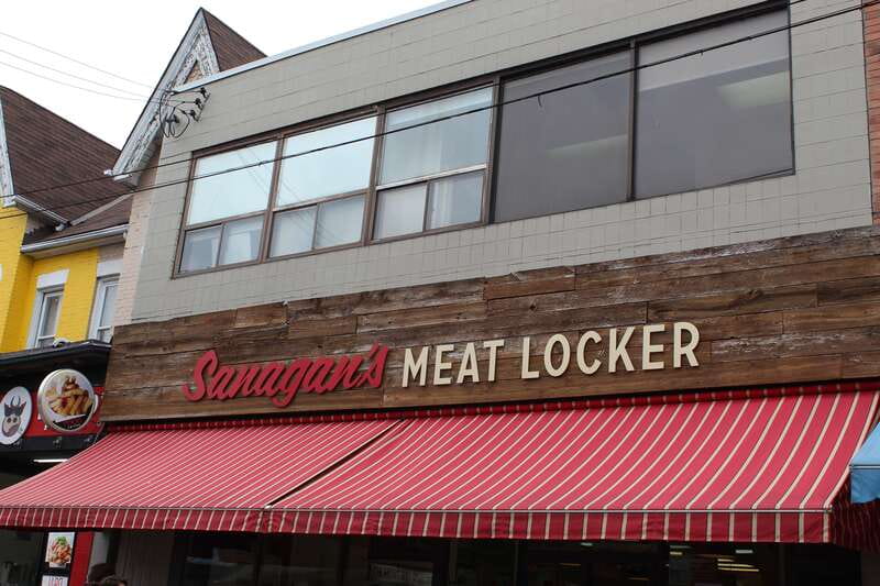 Toronto: 2-Hour Kensington Market Chinatown Walking Tour - What the guide adds to the walk