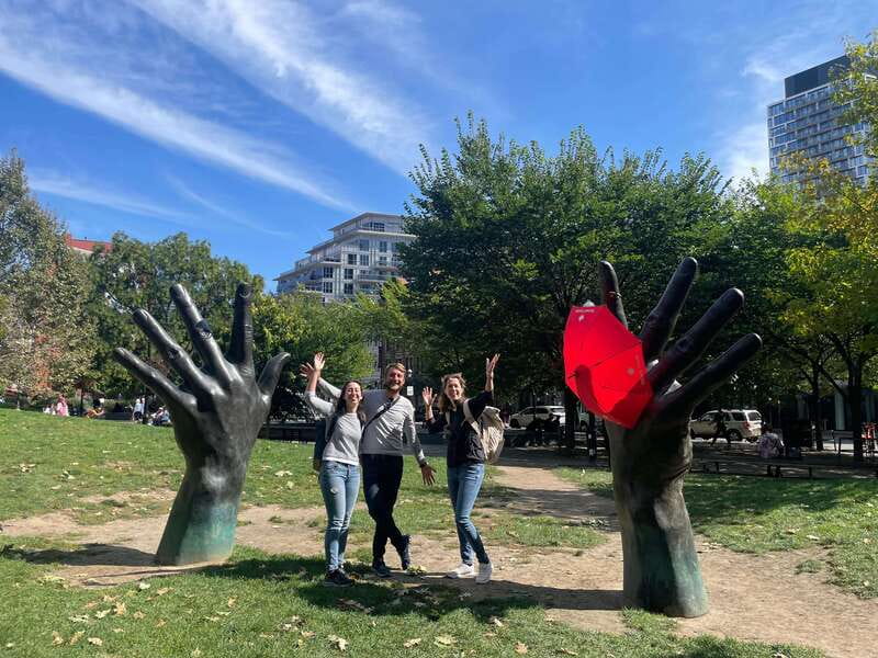 Toronto: City Highlights Walking Tour | 3-Hour - Campbell House Museum and the final photo stops