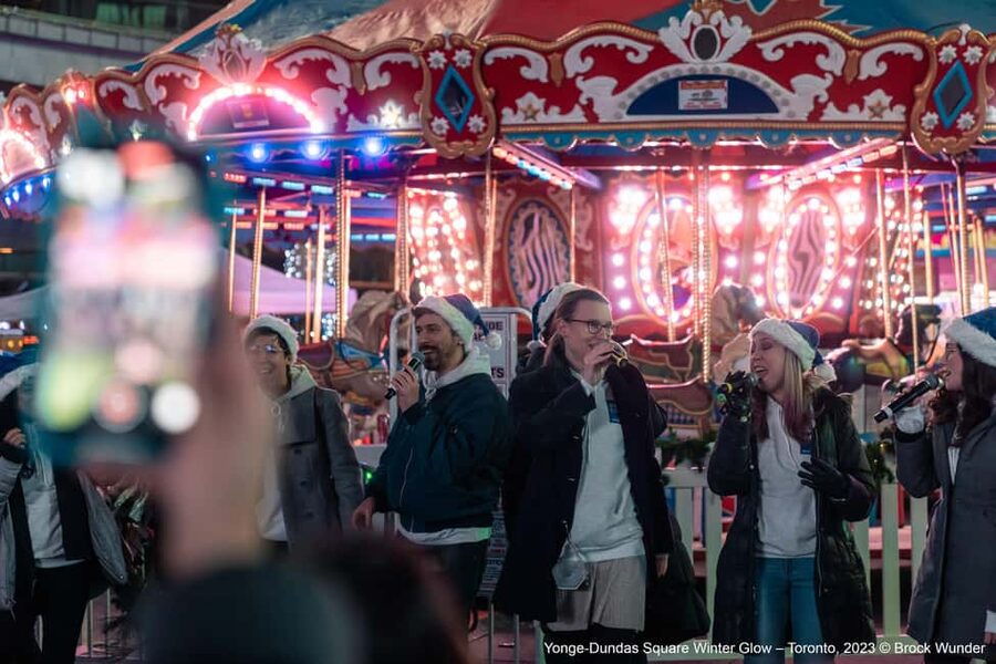 Toronto: Festive Lights Bus Tour - What the guide adds to the ride