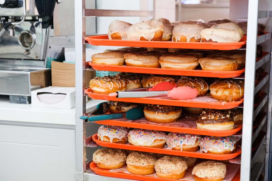 Toronto: Guided Donut Walking Tour with Tastings and Coffee - Why a donut tour is a smart way to see Toronto