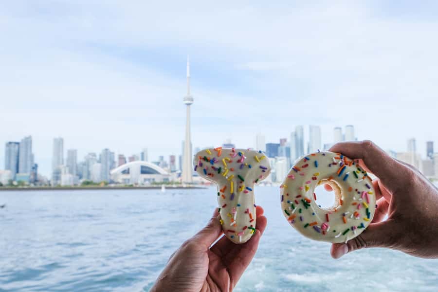 Toronto: Guided Donut Walking Tour with Tastings and Coffee - Dipped Donuts is the final stop