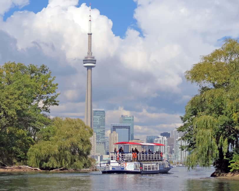 Toronto: Guided Harbour and Islands Sightseeing Cruise - Why Toronto looks better from Lake Ontario