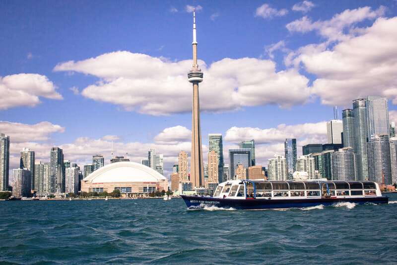 Toronto: Harbor and Islands Sightseeing Cruise - Should you book the Toronto Harbour and Islands cruise?