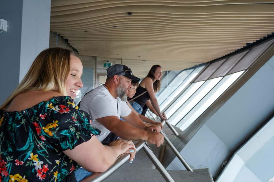 Toronto Highlights Walking Tour with Tower Entry - Key points at a glance
