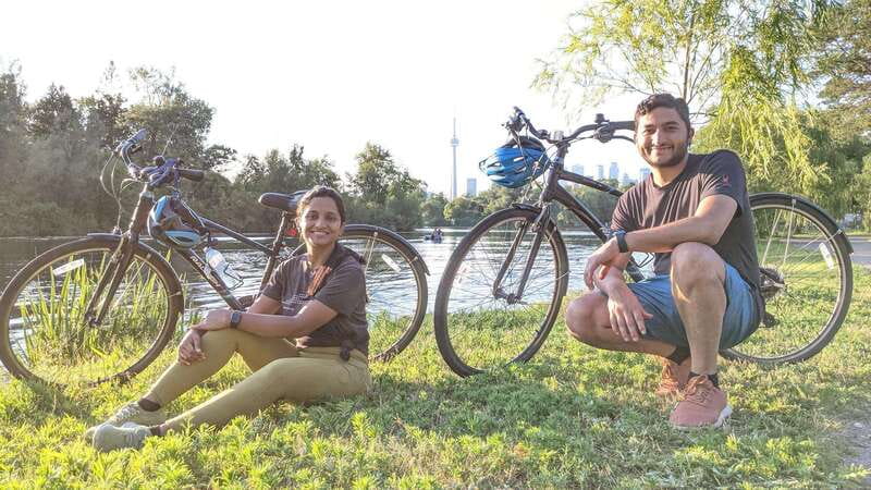 Toronto Islands: Morning or Twilight 3.5-Hour Bike Tour - Why the Toronto Islands are best seen by bike