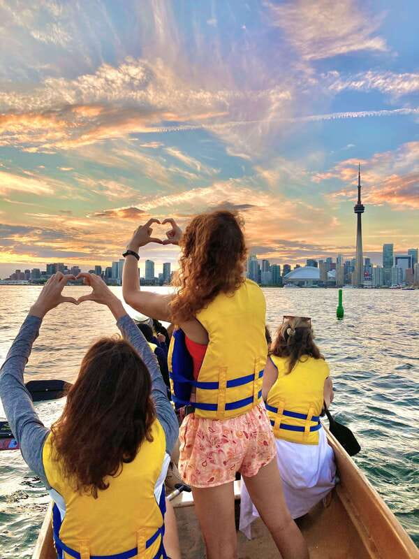 Toronto Islands: Sunset Canoe Tour - Why the Toronto Islands are best seen from a canoe