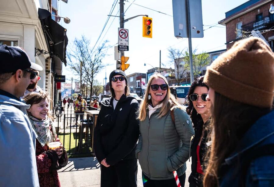 Toronto: Must Do NonTouristy Street Art Tour by local Artist - Why this Toronto art walk feels different